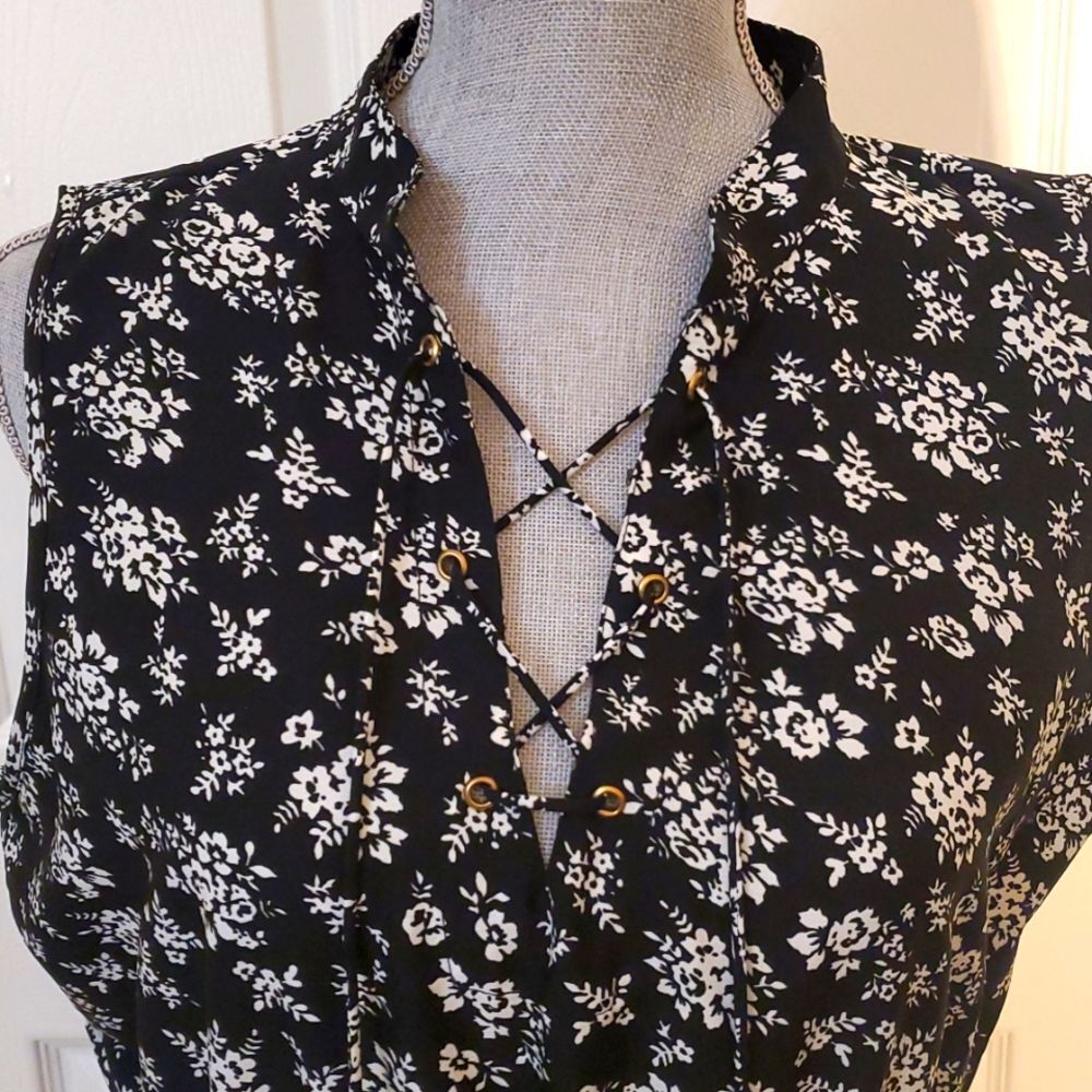 Speed Control Black and White Sleeveless Lightweight Dress Size L - Picture 3 of 8